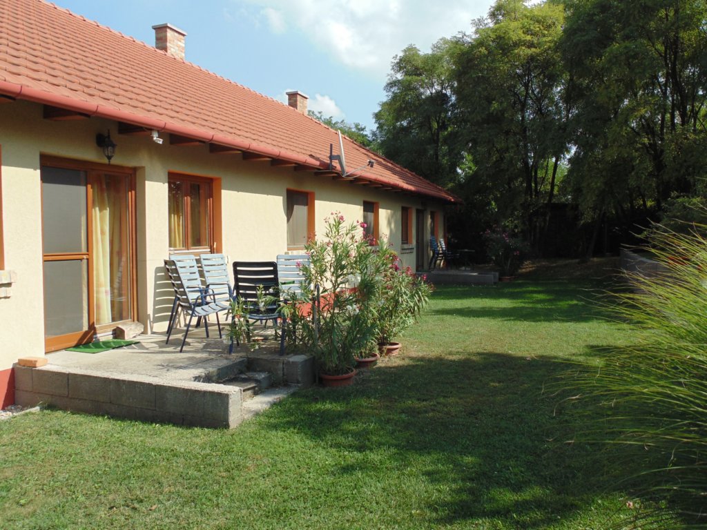 ICA Vendégház